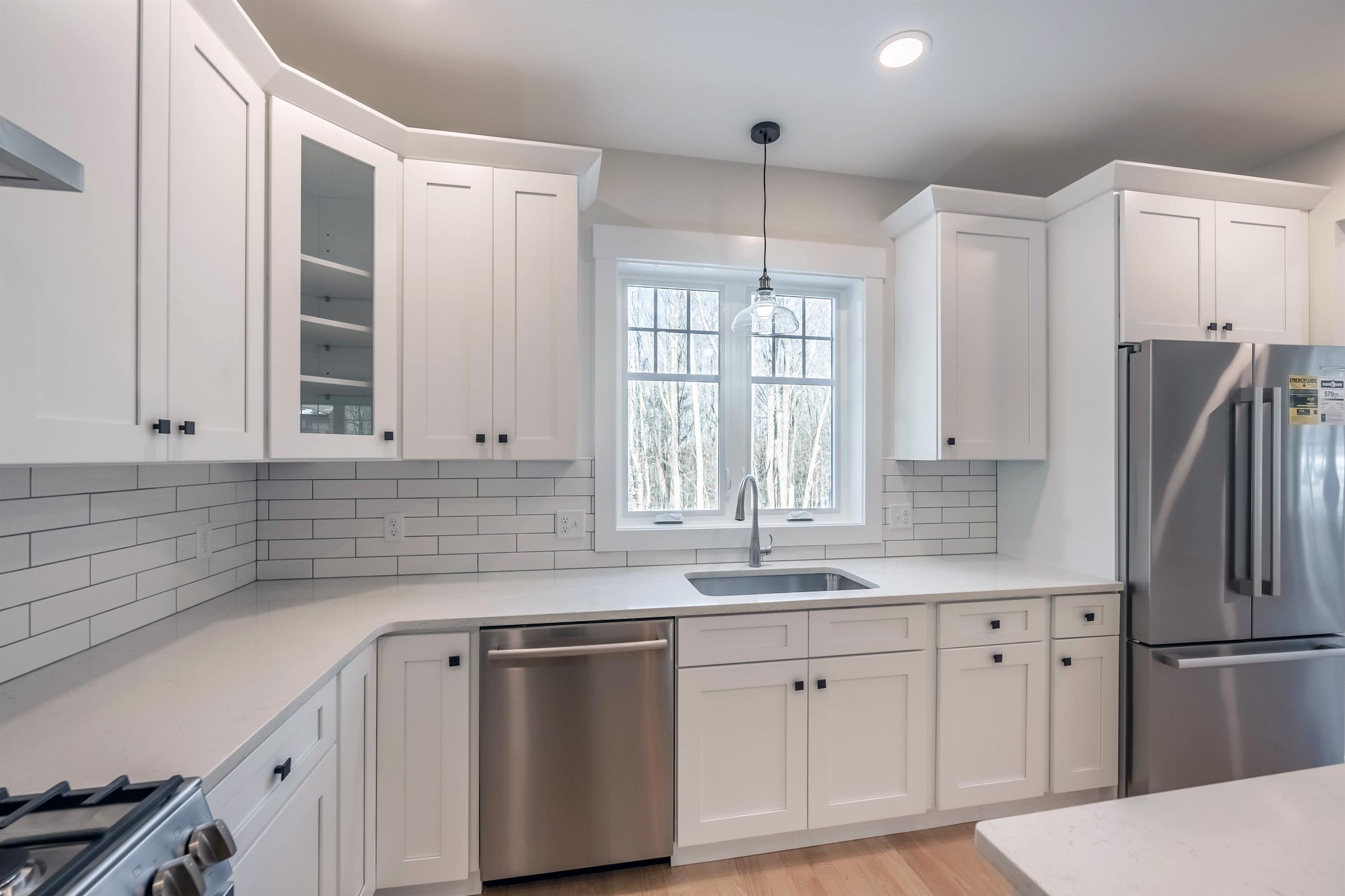 65 Pine Ridge Circle Sandown, NH 03873 - Photo 12 of 39