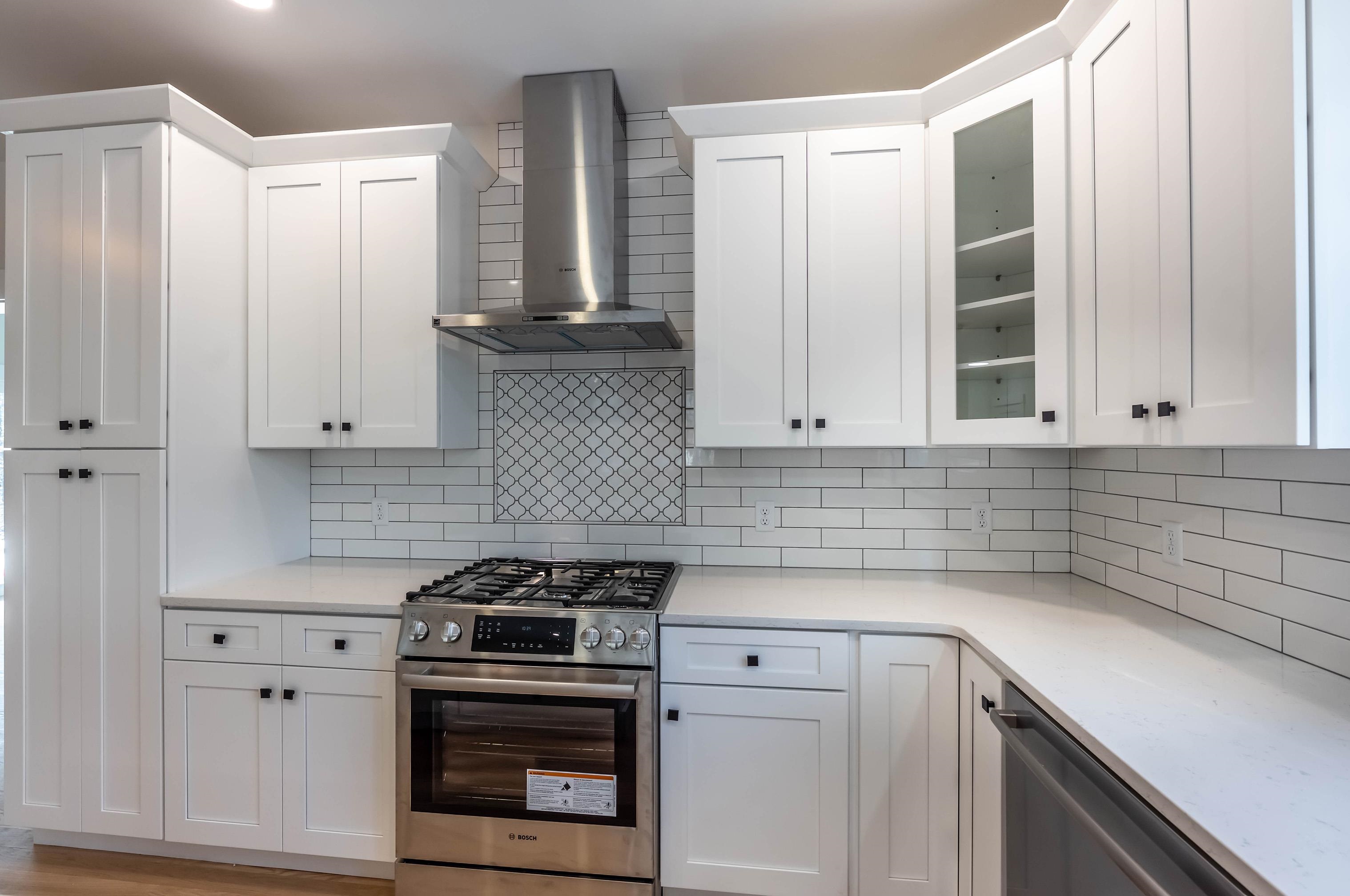 65 Pine Ridge Circle Sandown, NH 03873 - Photo 13 of 39