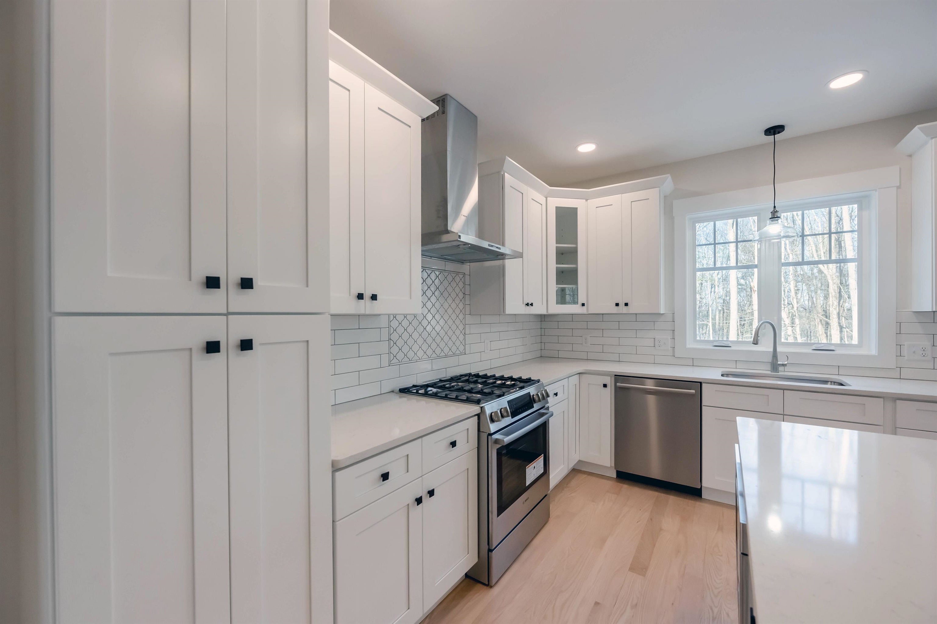 65 Pine Ridge Circle Sandown, NH 03873 - Photo 14 of 39