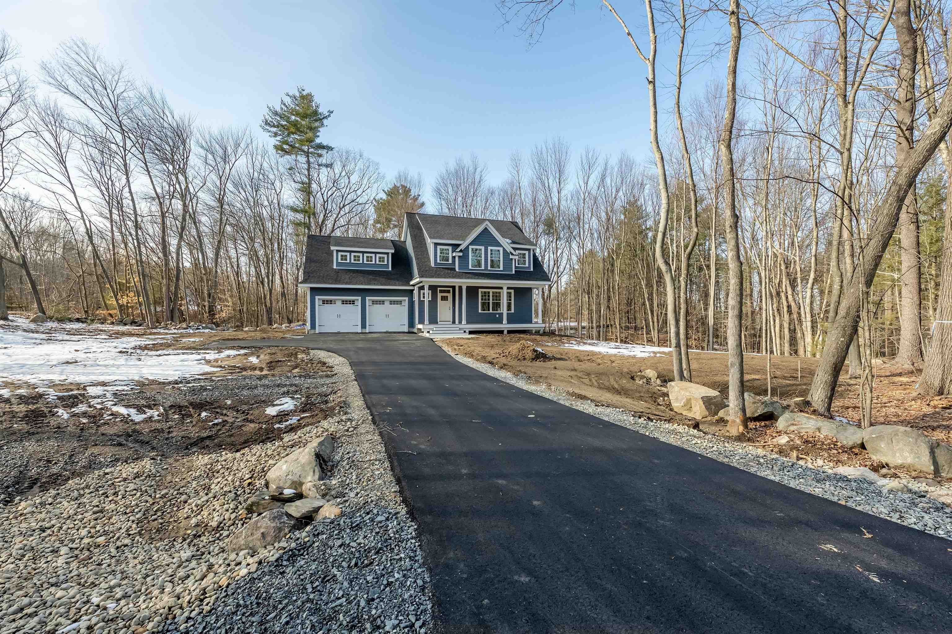 65 Pine Ridge Circle Sandown, NH 03873 - Photo 2 of 39