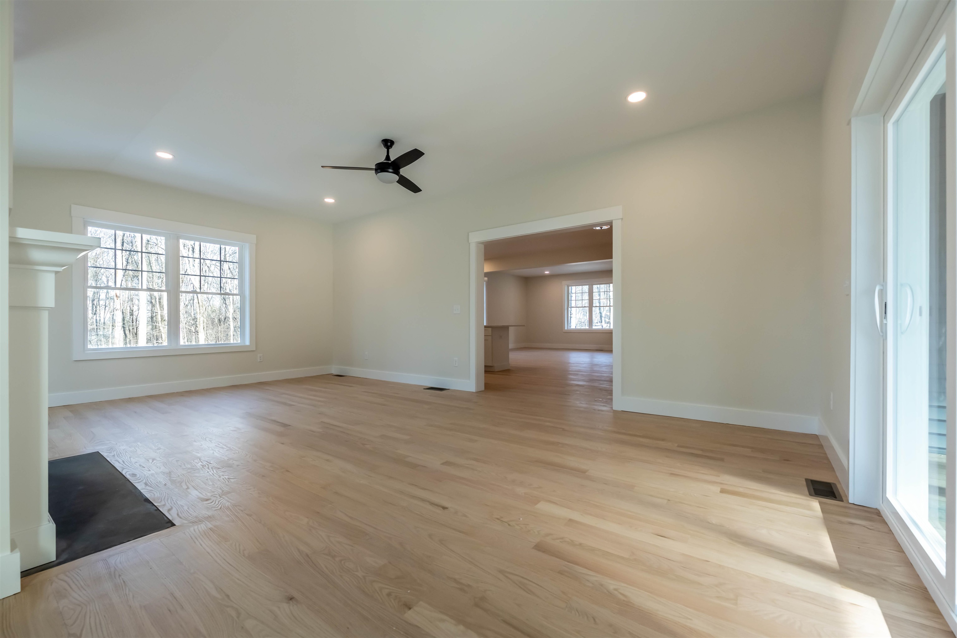 65 Pine Ridge Circle Sandown, NH 03873 - Photo 22 of 39