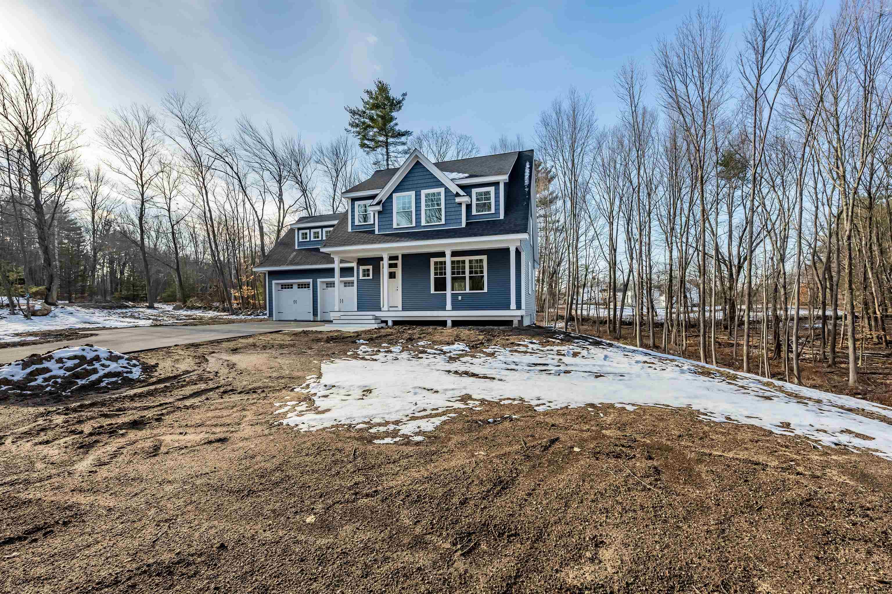 65 Pine Ridge Circle Sandown, NH 03873 - Photo 3 of 39