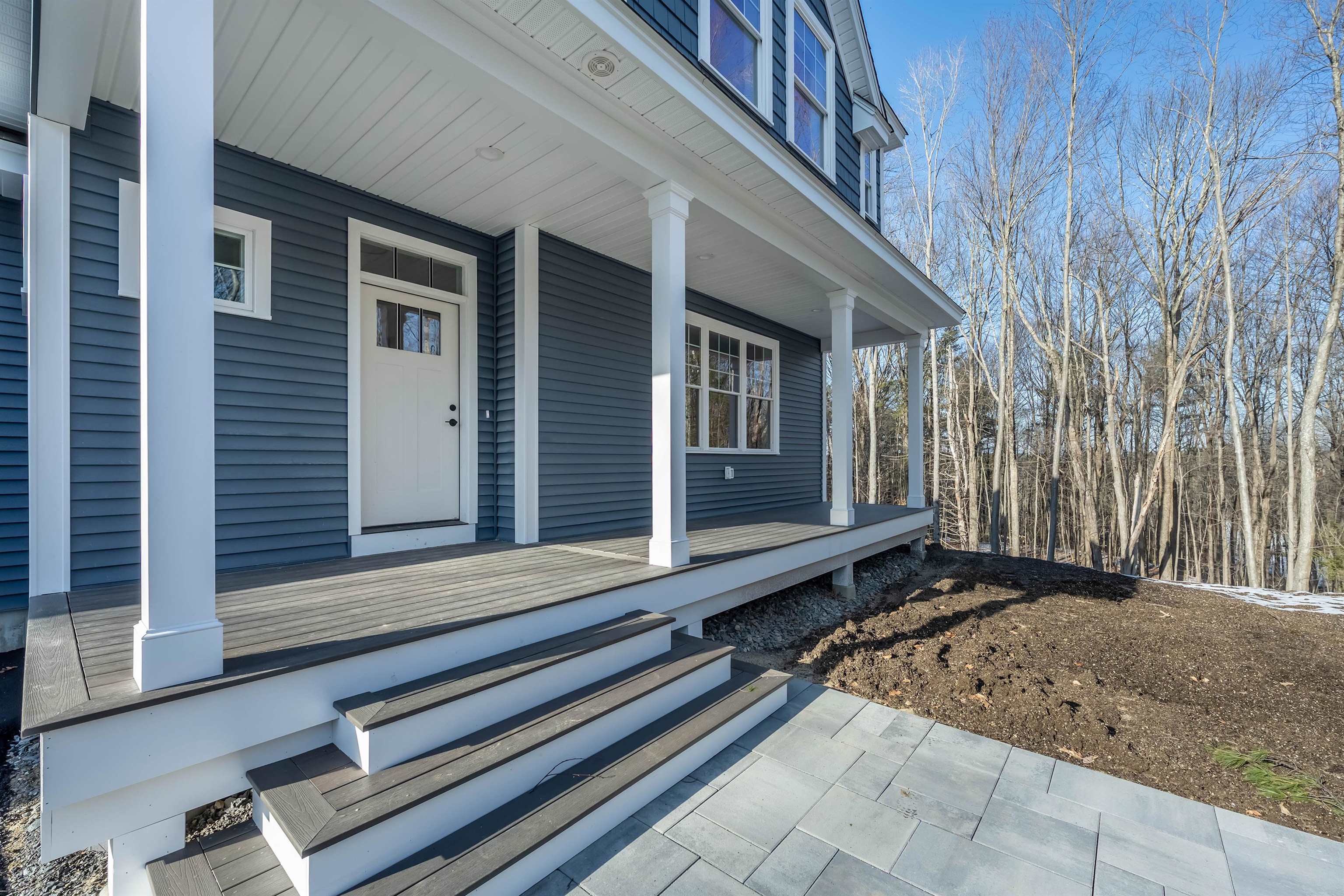 65 Pine Ridge Circle Sandown, NH 03873 - Photo 5 of 39