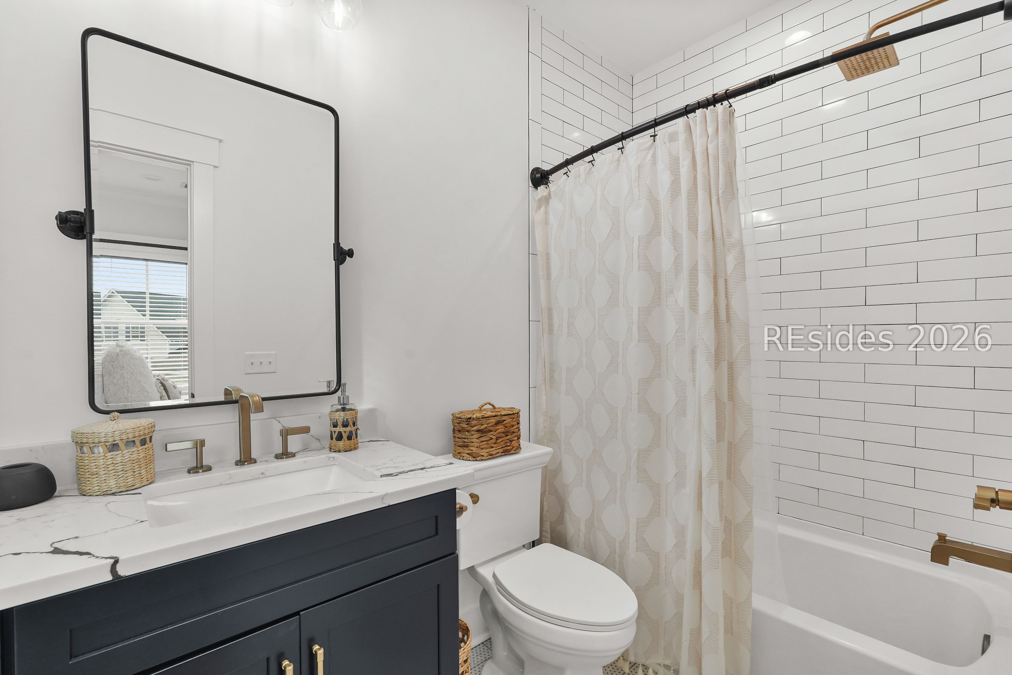 93 Anchor Bend Bluffton, SC 29910 - Photo 47 of 54 Full bathroom in guest apartment-no expense spared