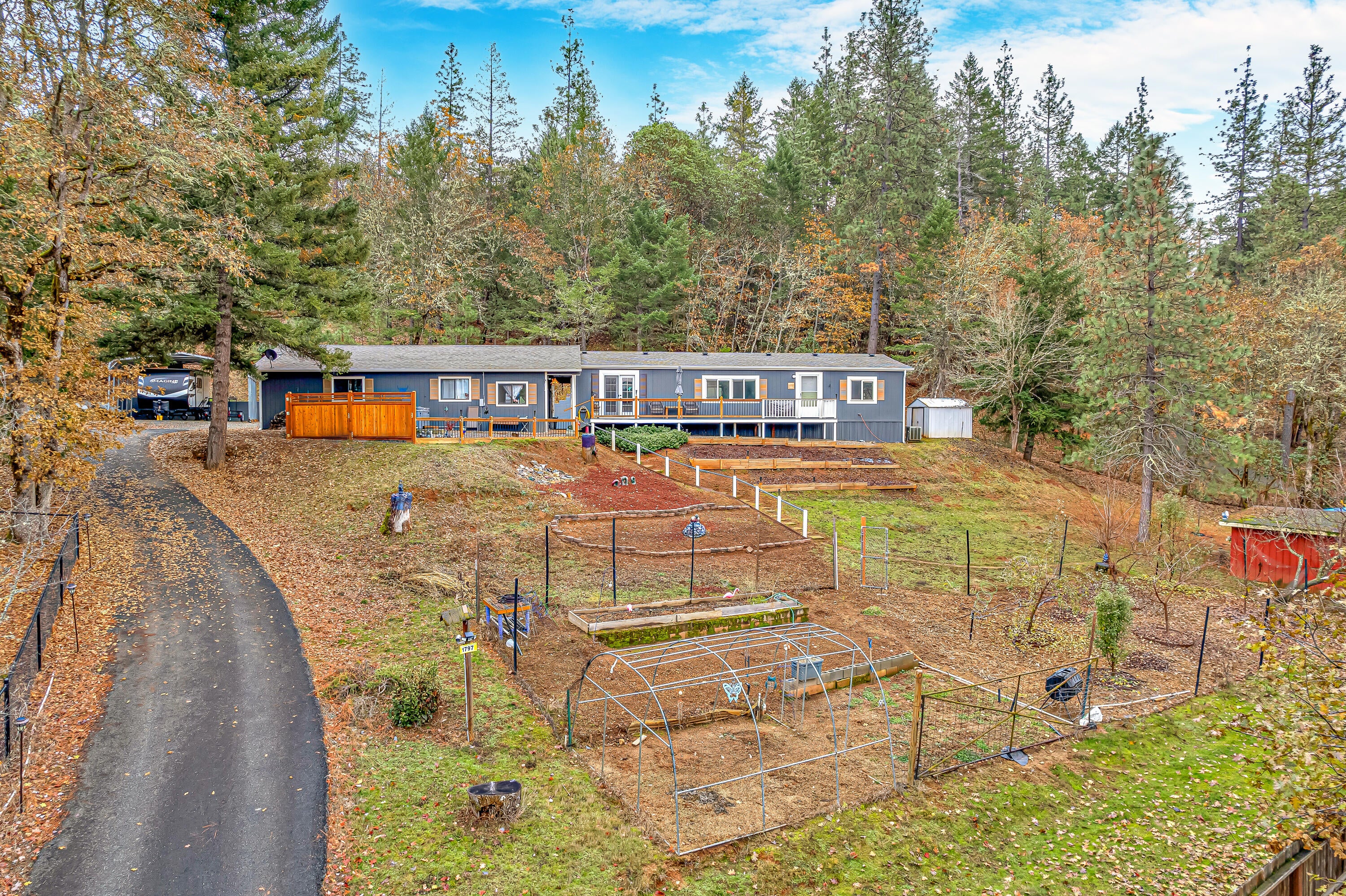 1797 Pleasant Valley Road Merlin, OR 97532 - Photo 47 of 55 DJI_0140