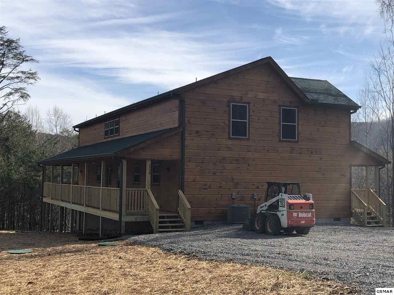 2948 Covemont Road Sevierville, TN 37862 - Photo 2 of 29 Gallery Image 2