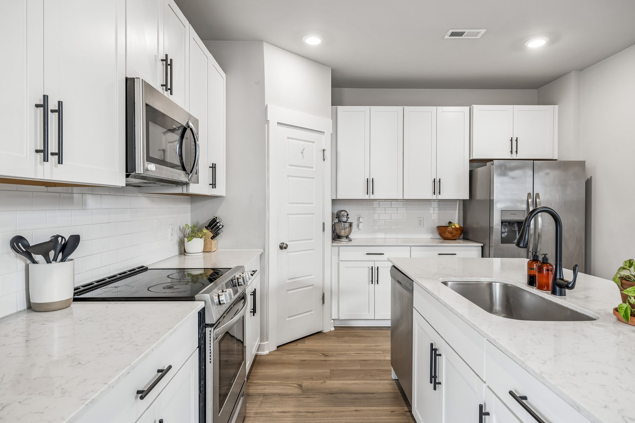 658 Trevino Way Spring Hill, TN 37174 - Photo 14 of 48