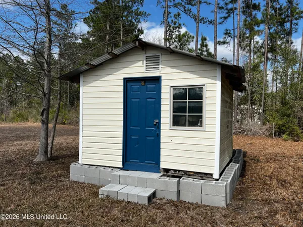 $85,000 | 153 C F Eubanks Road, Lucedale, MS 39452