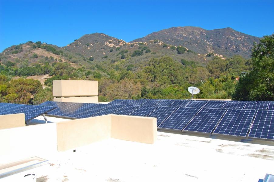 900 Park Montecito Ca Montecito, CA 93108 - Photo 13 of 21 a view of a back yard