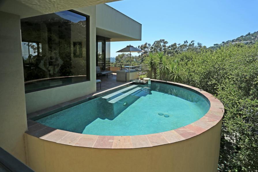 900 Park Montecito Ca Montecito, CA 93108 - Photo 6 of 21 a view of a wooden fence