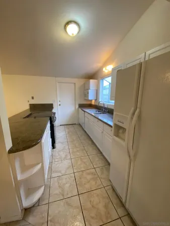 $4,300 | 9516 Larrabee Avenue, San Diego, CA 92123