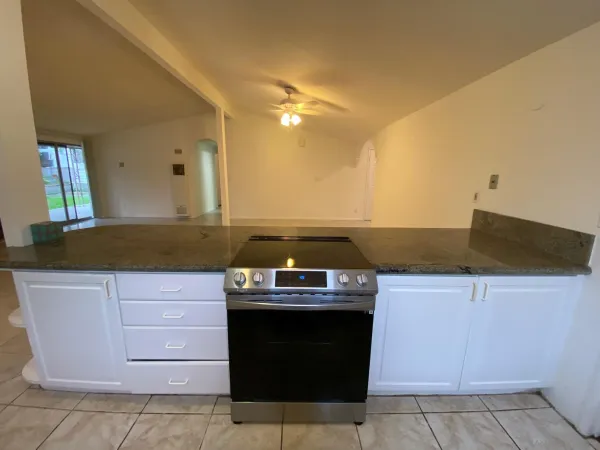 $4,300 | 9516 Larrabee Avenue, San Diego, CA 92123