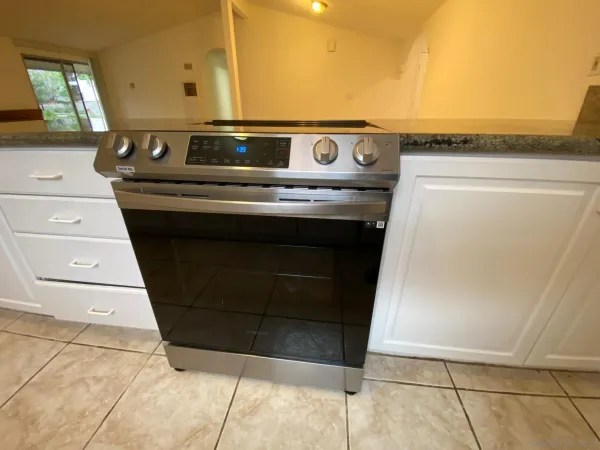 $4,300 | 9516 Larrabee Avenue, San Diego, CA 92123