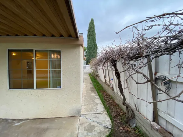 $4,300 | 9516 Larrabee Avenue, San Diego, CA 92123