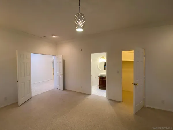 $4,300 | 9516 Larrabee Avenue, San Diego, CA 92123