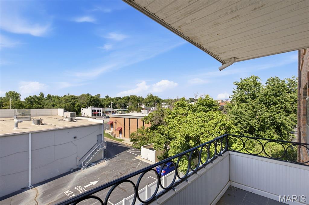 1030 North Harrison Avenue, Unit 404 St. Louis, MO 63122 - Photo 22 of 31