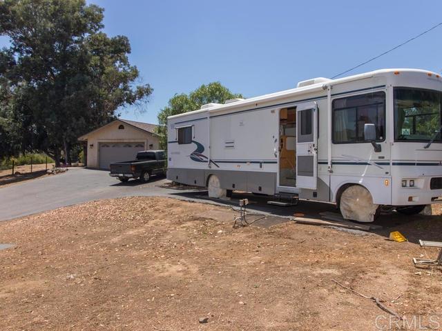 38089 De Luz Road Fallbrook, CA 92028 - Photo 22 of 25 Gallery Image 22