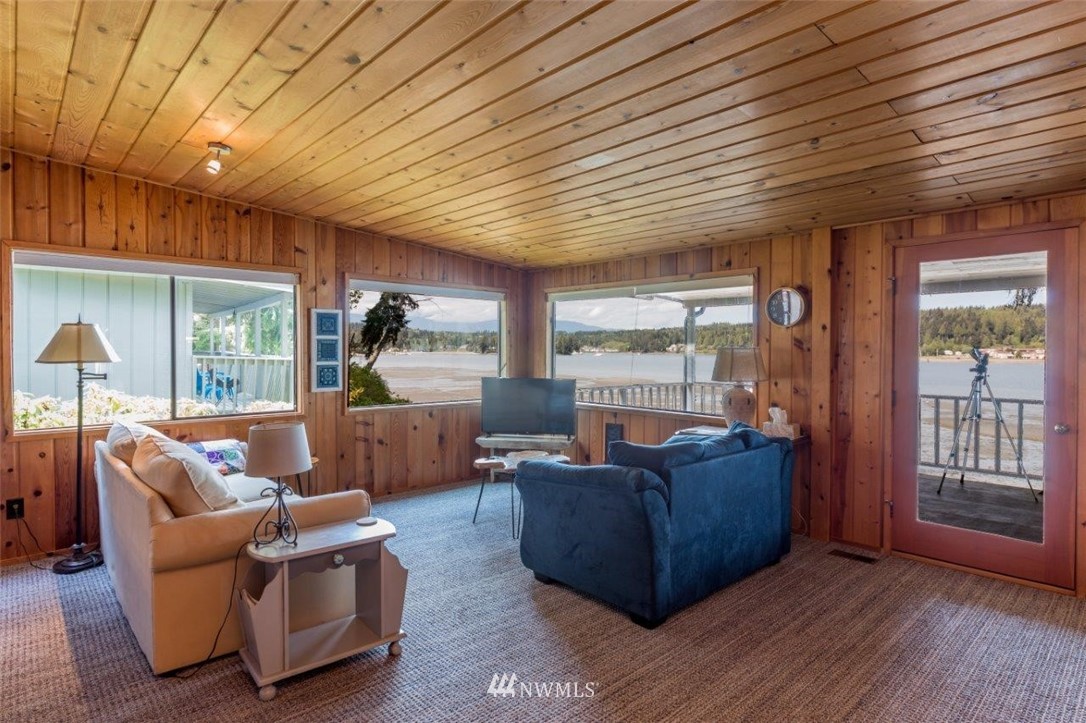 981 Ludlow Bay Road Port Ludlow, WA 98365 - Photo 8 of 38 Gallery Image 8