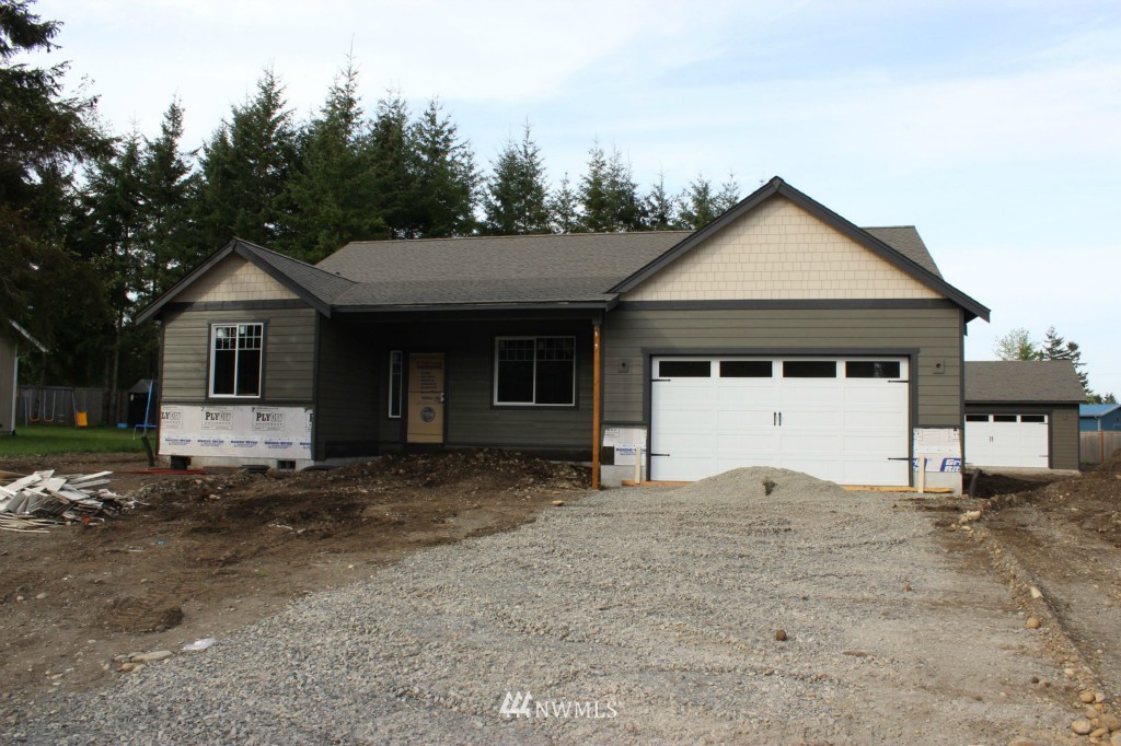 6119 189th Loop Southwest Rochester, WA 98579 - Photo 1 of 10