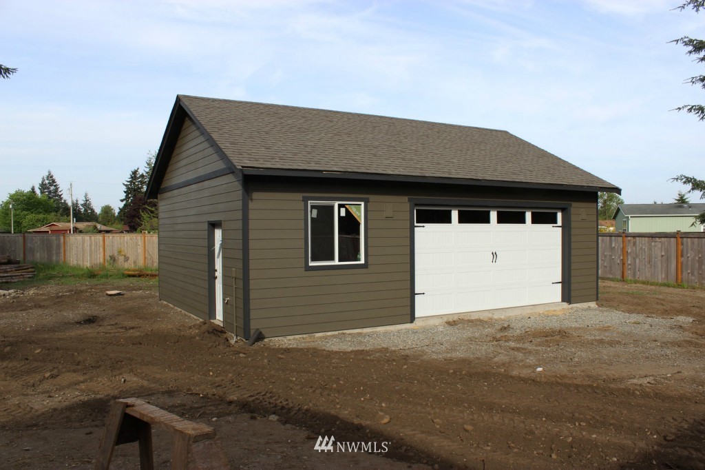 6119 189th Loop Southwest Rochester, WA 98579 - Photo 6 of 10