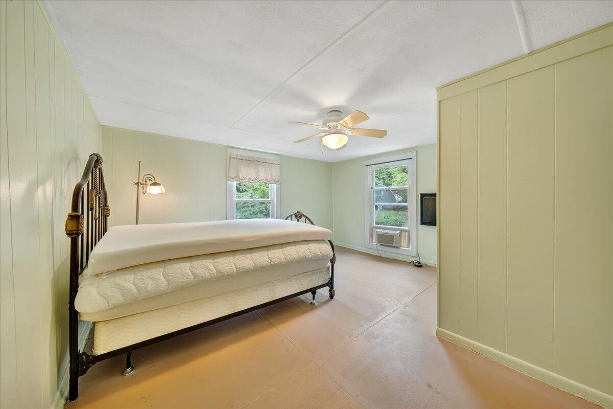 3386 Hogan Road Southeast Roanoke, VA 24014 - Photo 17 of 49 17-MIB04841