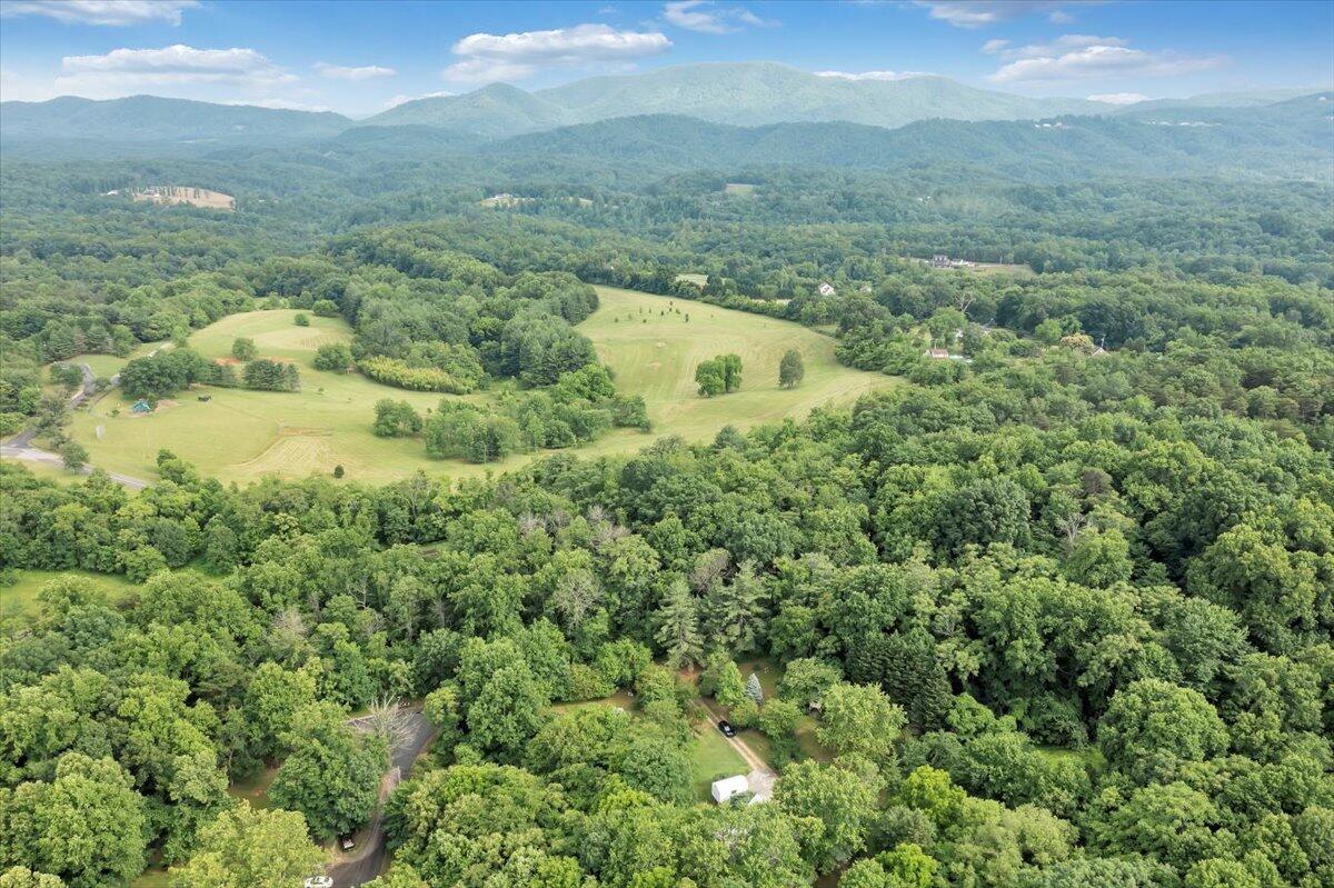3386 Hogan Road Southeast Roanoke, VA 24014 - Photo 43 of 49 44-DJI_0050