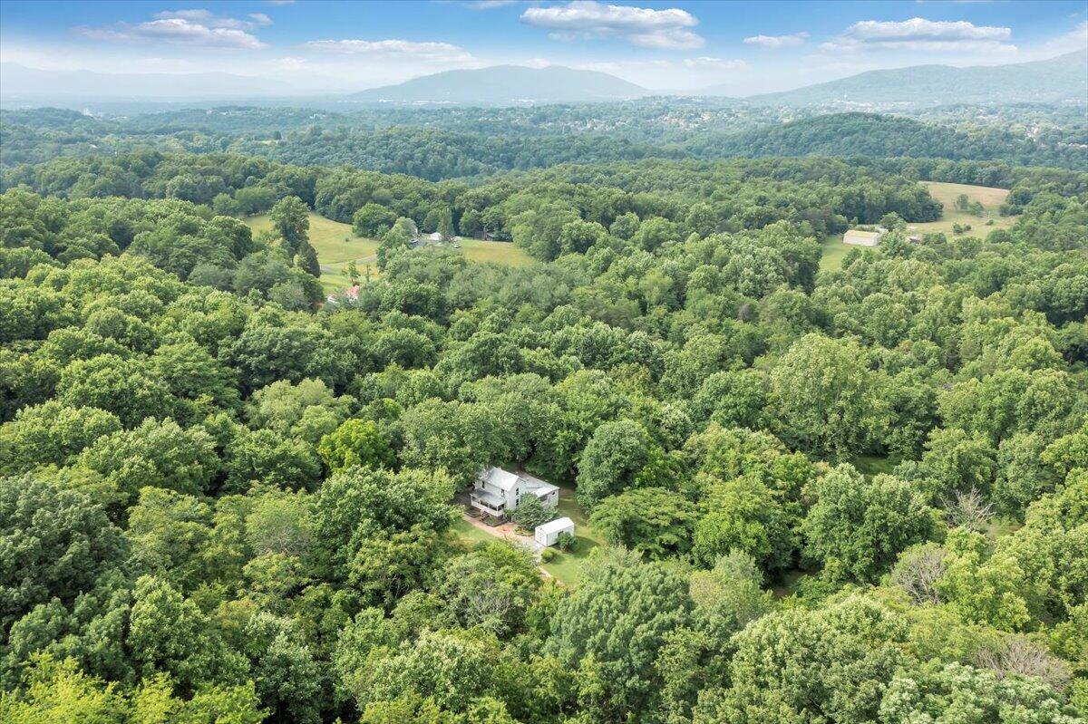 3386 Hogan Road Southeast Roanoke, VA 24014 - Photo 46 of 49 47-DJI_0053