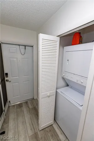 $1,550 | 1420 Academy Boulevard, Unit 104, Cape Coral, FL 33990