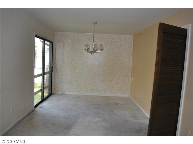 3107 3 Bridges Road Midlothian, VA 23112 - Photo 5 of 11 Dining Room