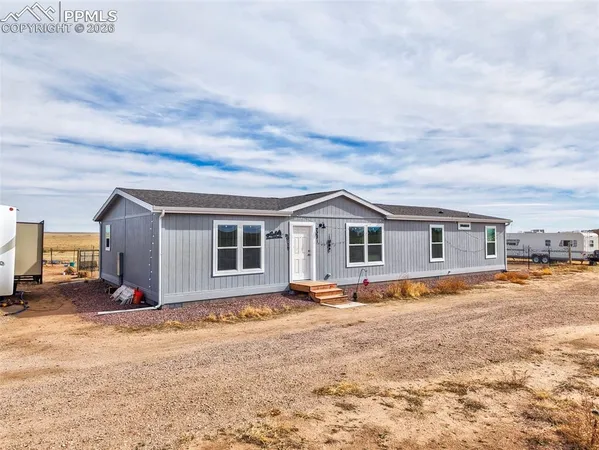 $520,000 | 2281 North Ellicott Highway, Calhan, CO 80808