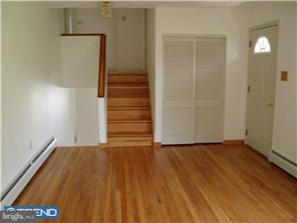 600 Corner Ketch Road Downingtown, PA 19335 - Photo 2 of 12 Living Room