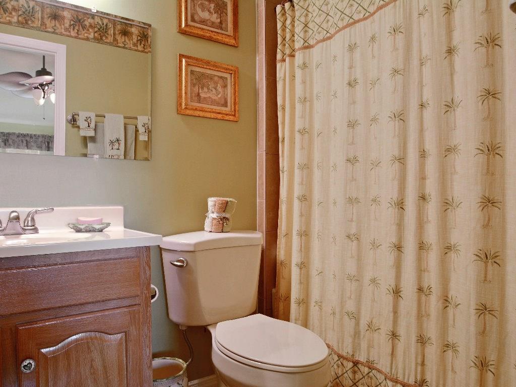 5720 Pelican Pointe Drive, Unit 3 Sebastian, FL 32958 - Photo 13 of 32