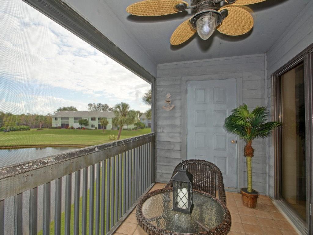 5720 Pelican Pointe Drive, Unit 3 Sebastian, FL 32958 - Photo 19 of 32