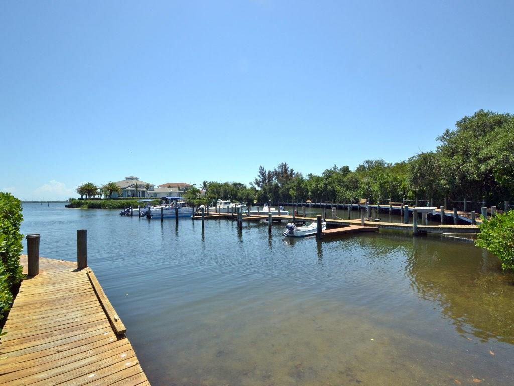 5720 Pelican Pointe Drive, Unit 3 Sebastian, FL 32958 - Photo 30 of 32