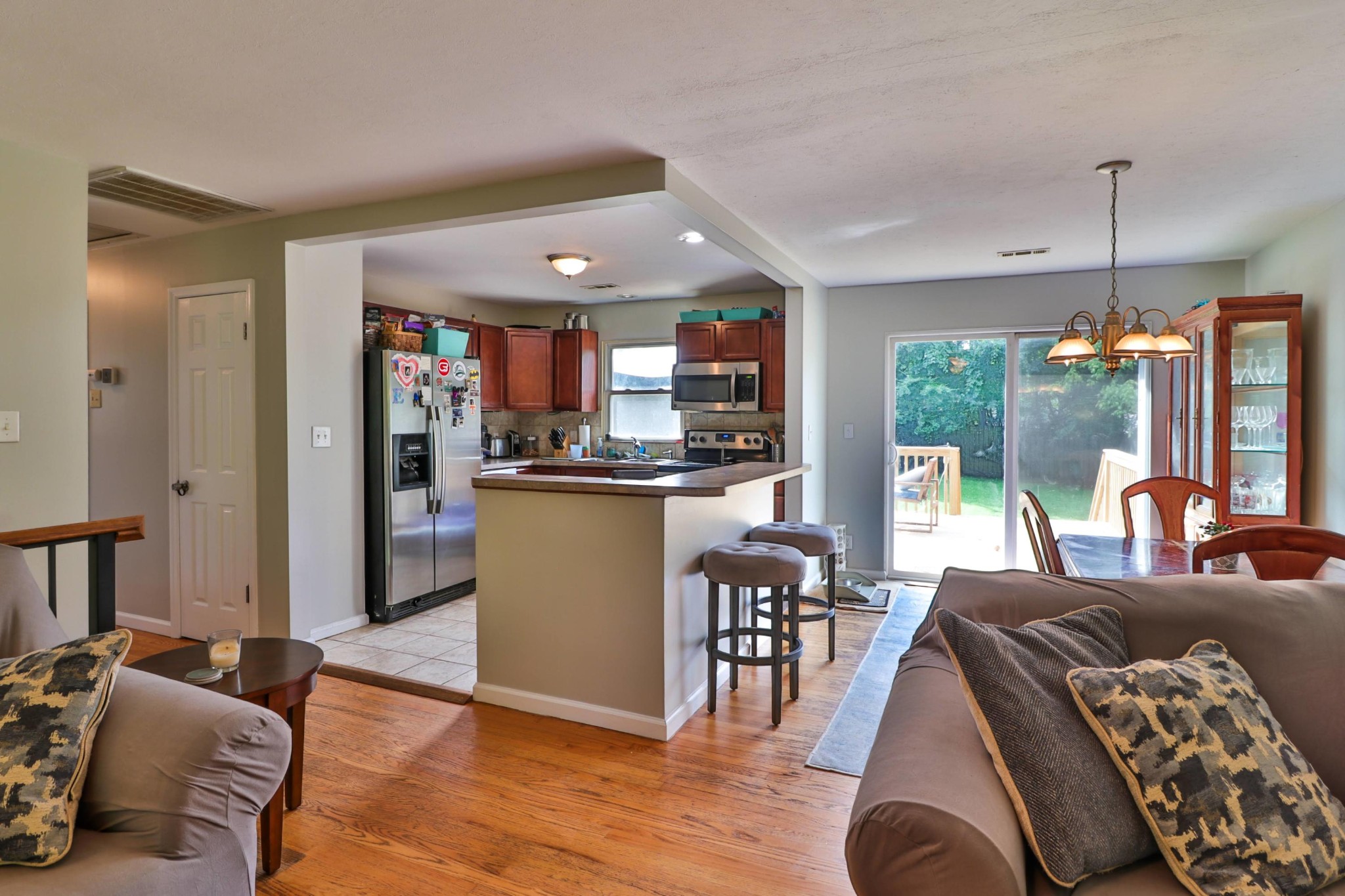 7624 Nubbin Ridge Road Knoxville, TN 37919 - Photo 4 of 29 Gallery Image 4