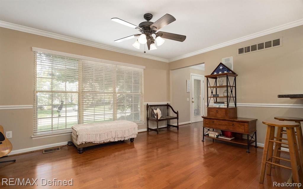1644 Ridgecrest Rochester Hills, MI 48306 - Photo 4 of 43