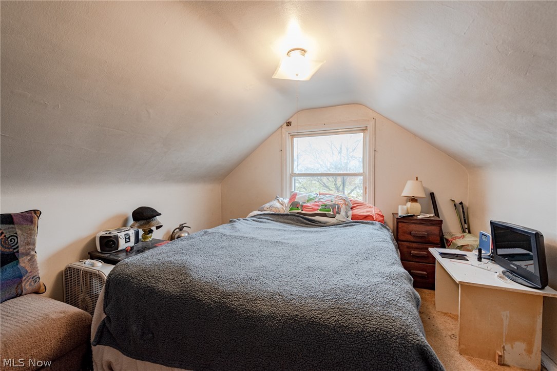 1412 Sheffield Road Cleveland, OH 44121 - Photo 17 of 35 Gallery Image 17