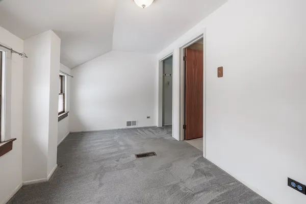 $595,000 | 206 Bonnie Brae Avenue, Elmhurst, IL 60126