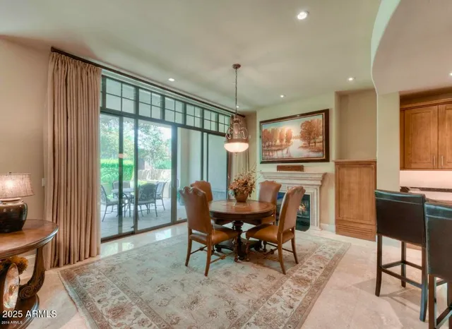 $7,000 | 8 Biltmore Estate, Unit 112, Phoenix, AZ 85016