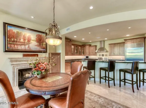 $8,000 | 8 Biltmore Estate, Unit 112, Phoenix, AZ 85016