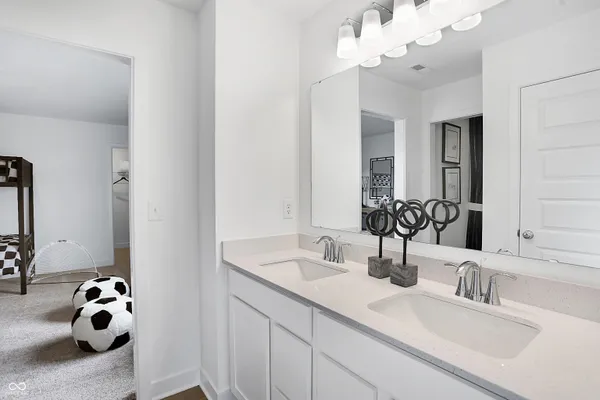 $528,715 | 8637 Georgina Street, Fortville, IN 46040