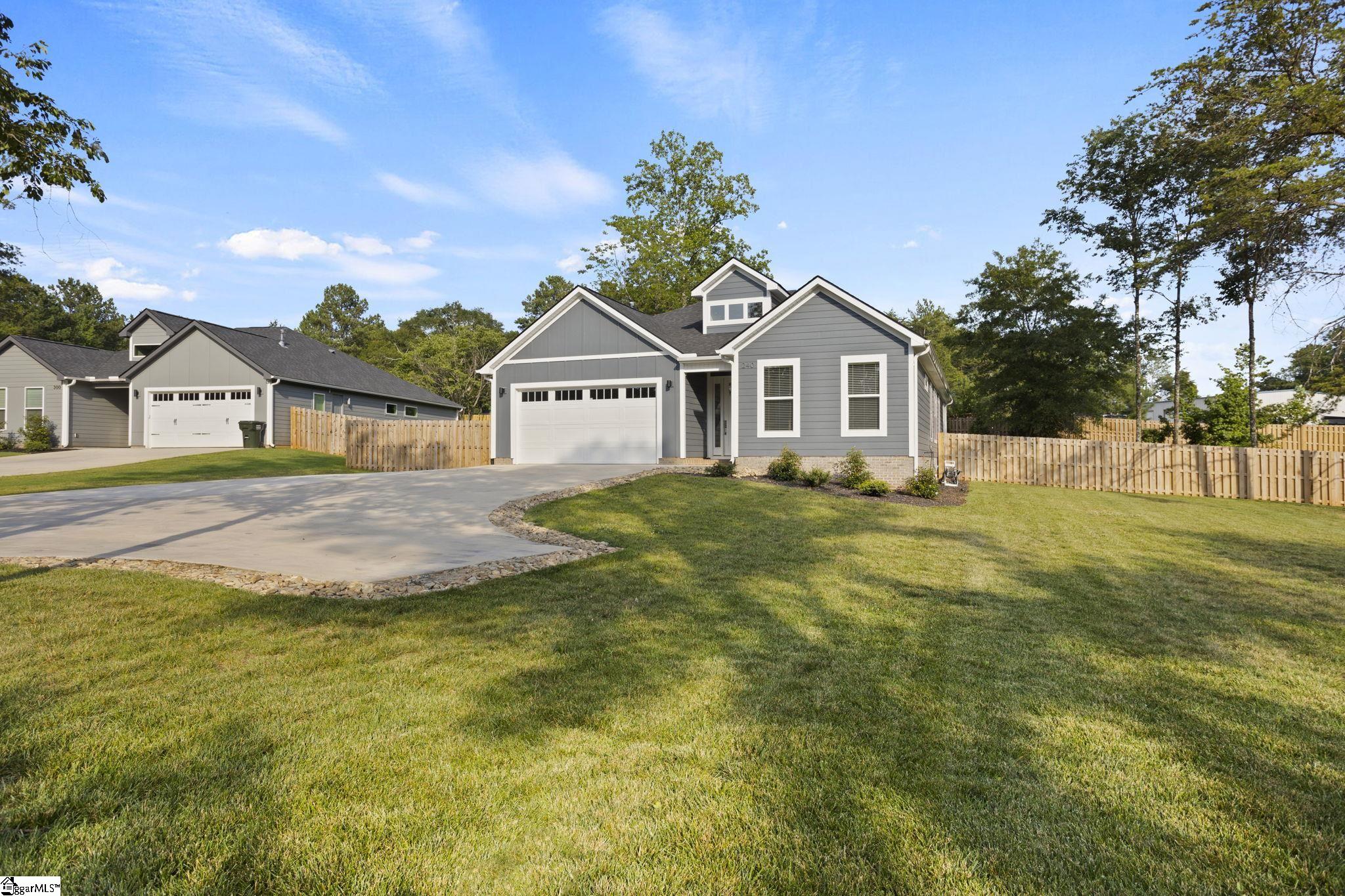 240 East Darby Road Taylors, SC 29687 - Photo 30 of 32