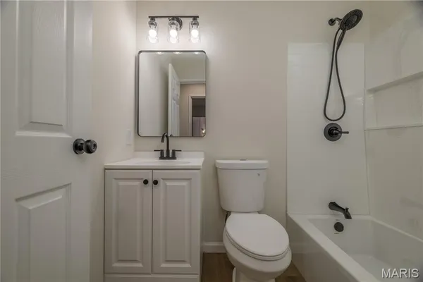 $289,900 | 3095 Harness Drive, Florissant, MO 63033