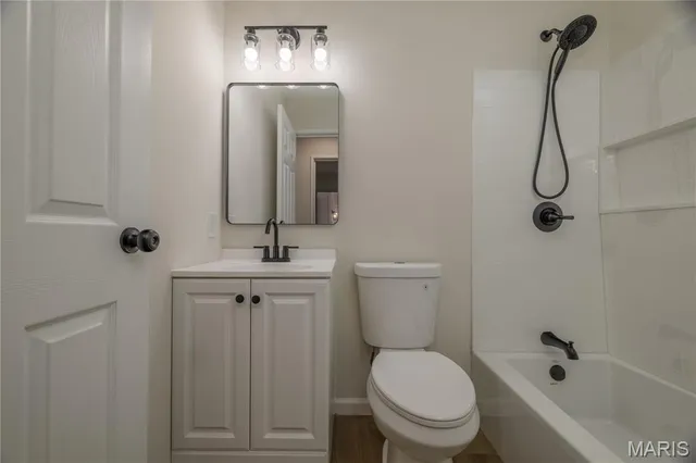 $289,900 | 3095 Harness Drive, Florissant, MO 63033