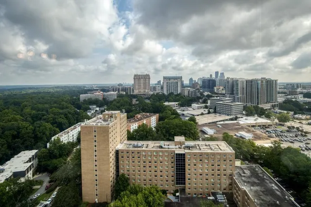 a picture of city view