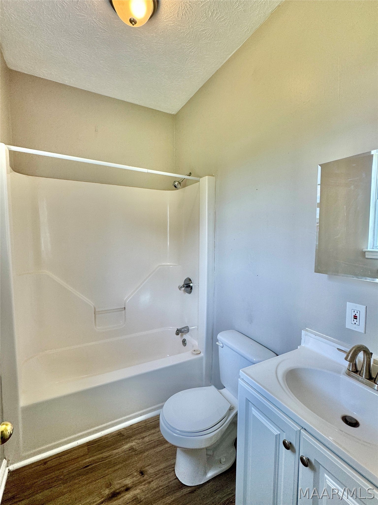 1520 Hogan Road Deatsville, AL 36022 - Photo 23 of 27 Gallery Image 23
