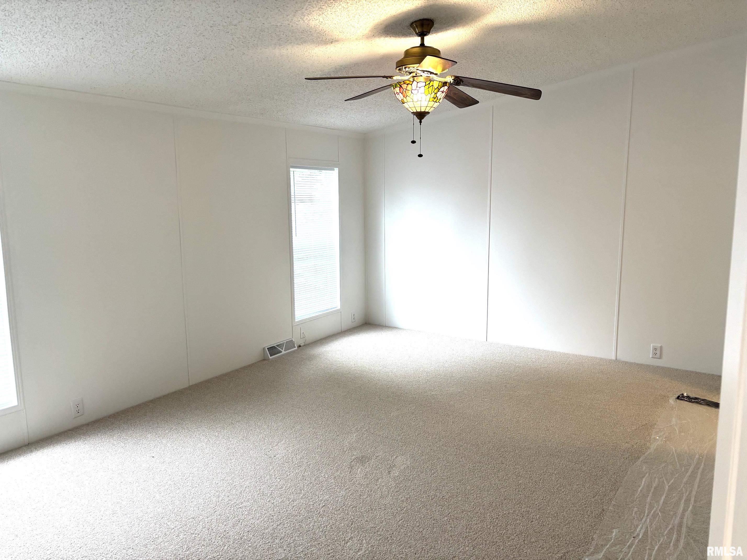 2800 Vía Rosso, Unit 73 Springfield, IL 62703 - Photo 24 of 43