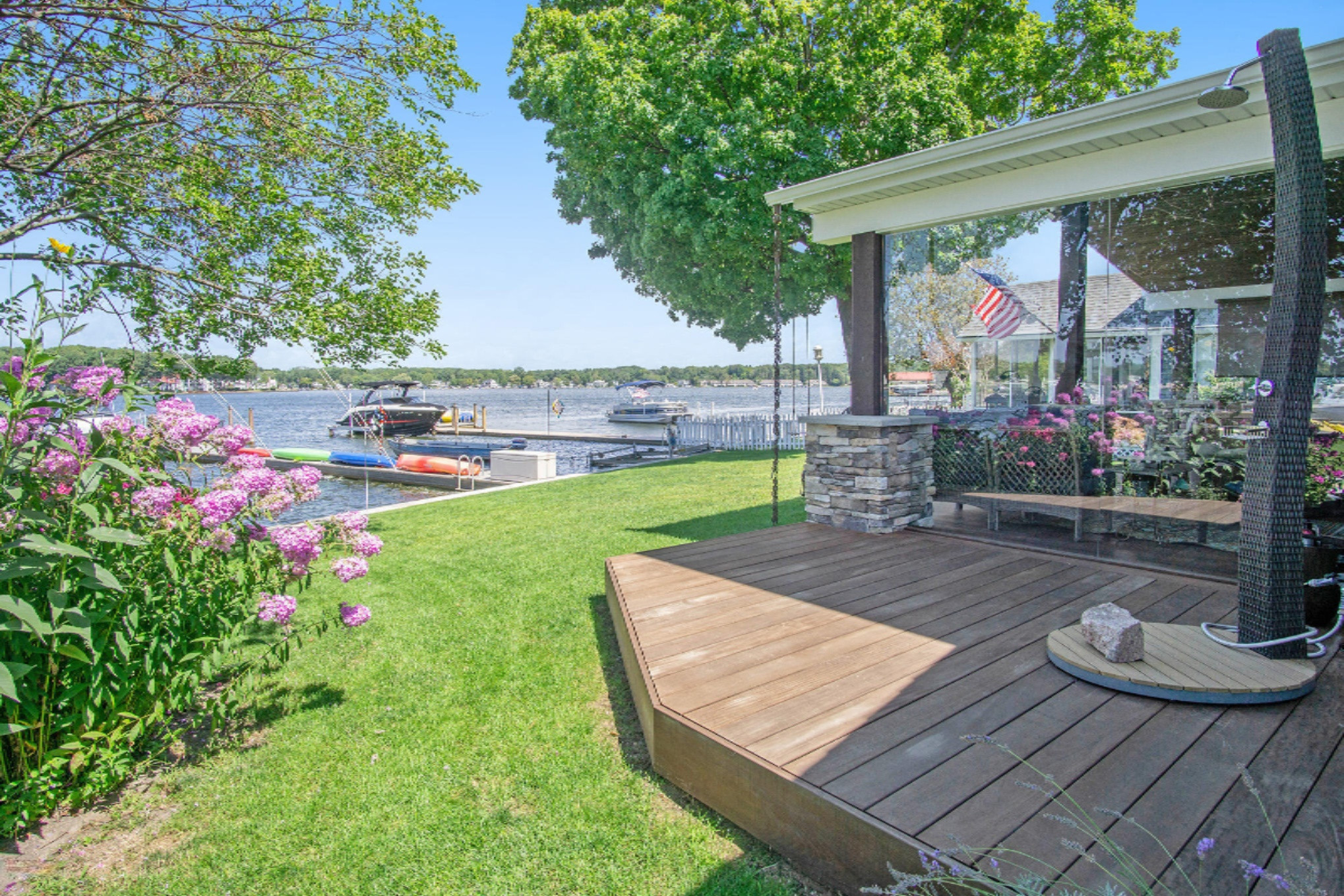 224 Dixie Street Spring Lake, MI 49456 - Photo 4 of 52 DSC00587