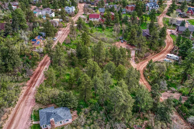 a picture of city view