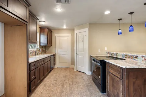 $1,450,000 | 23625 Pedernales Canyon Trail, Spicewood, TX 78669